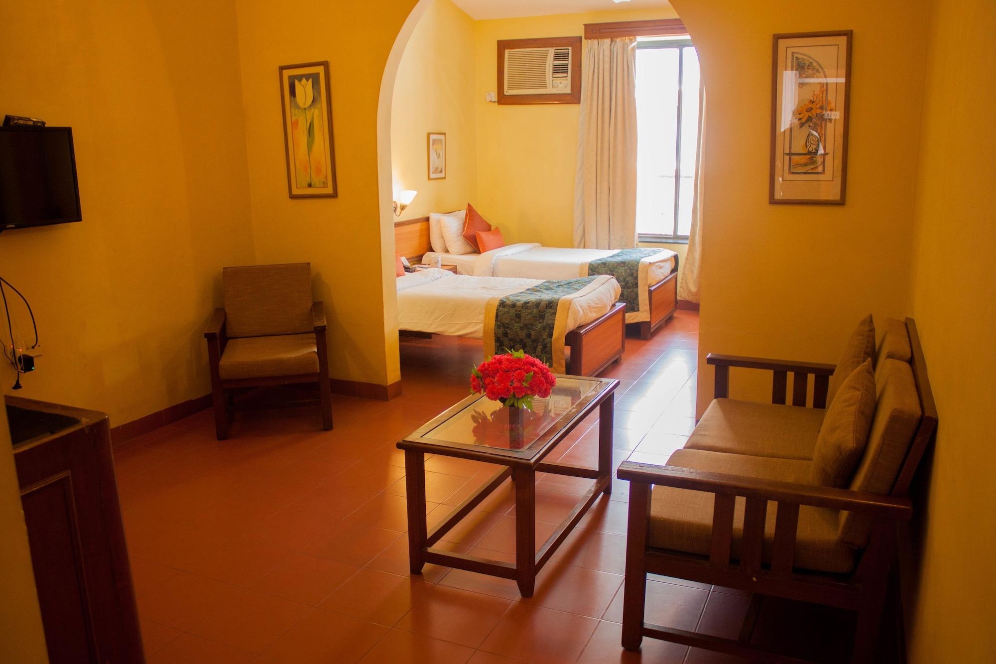 Pride Sun Village Resort & Spa Baga Exterior foto
