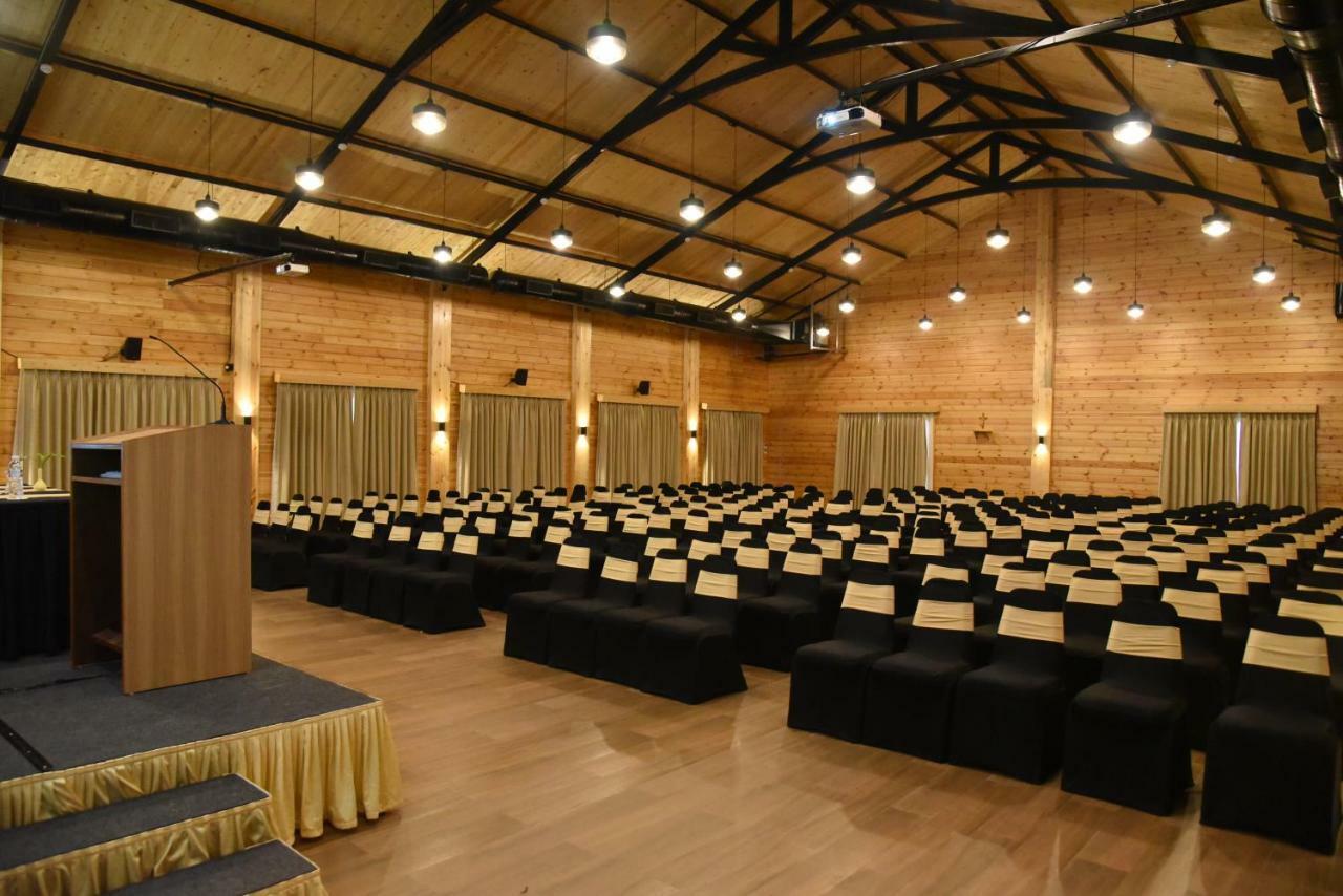 Pride Sun Village Resort & Spa Baga Exterior foto